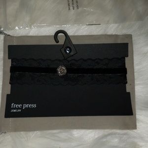 Lace Chocker Necklace